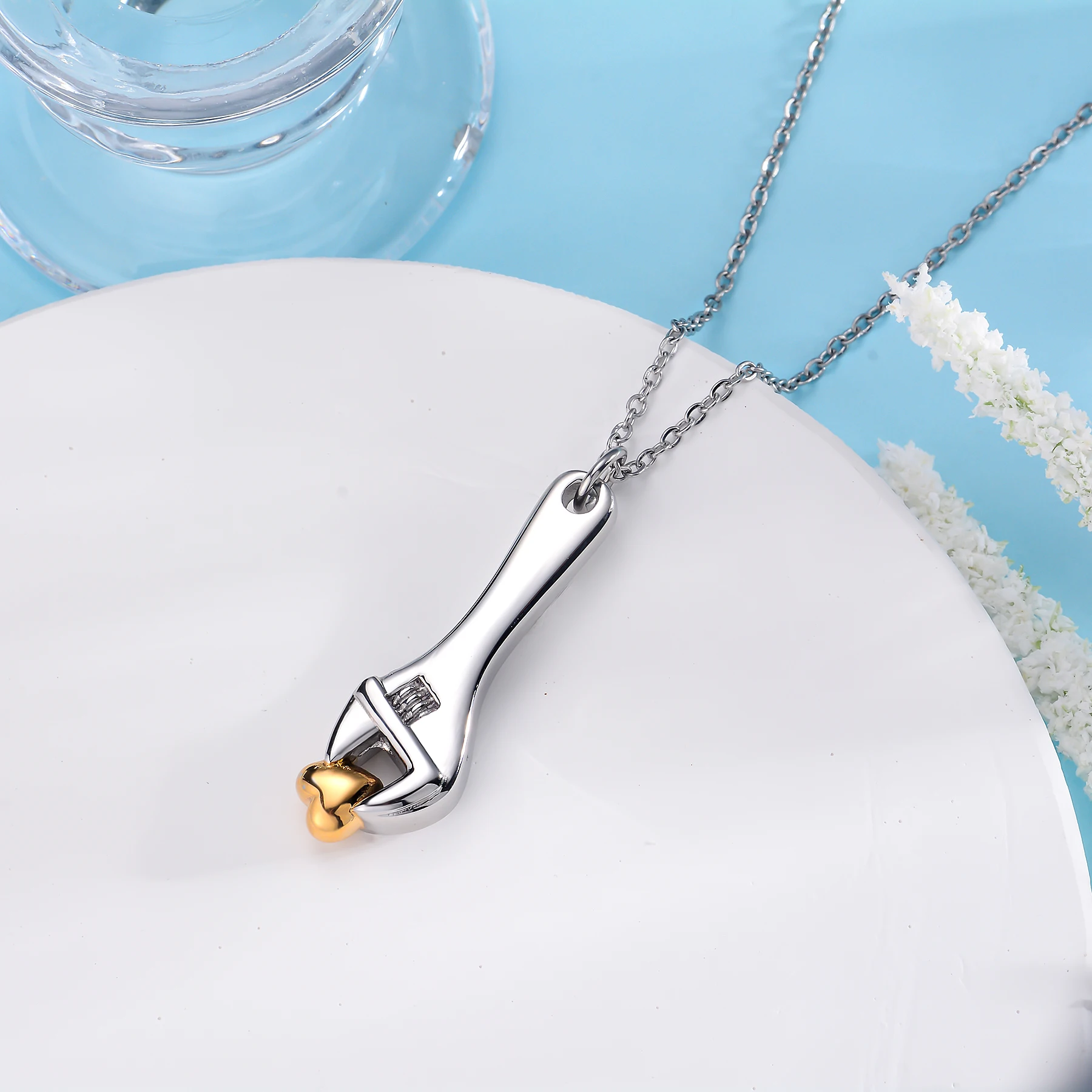 Stainless Steel Wrench Urn Necklace for Ashes Spanner Cremation Jewelry Heart Pendant Locket Keepsake Jewelry