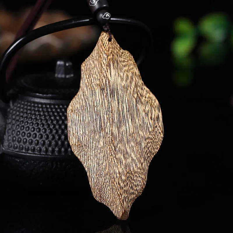 New Kalimantan Old Materials with Shape Pendant Wooden Craftwork Crafts Pendant Pendant