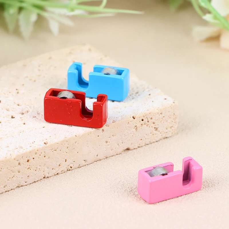 1/12 Dollhouse Tape Dispenser Dolls House Mini Tape Cutter Dollhouse Stationery Decor Office School Pretend Play Toy