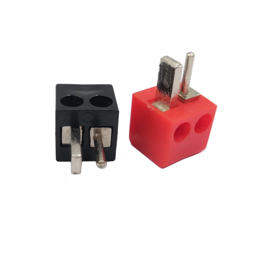 Conector de enchufe de equipo eléctrico, conectores de cable, conexiones de tornillo rojo y negro, enchufe en forma de T de cobre