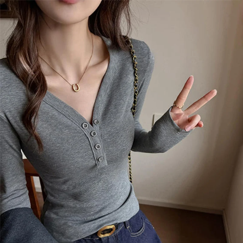 

Women Sexy Tight Long Sleeve T-Shirt Women Y2K Fashion Button V-Neck Bottoming Shirt Autumn Winter Korean Street Slimming Tees