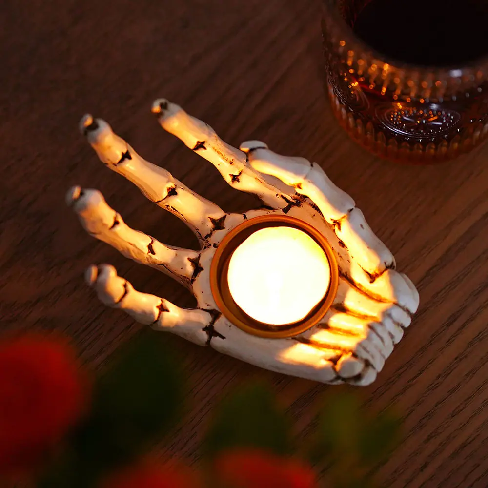 Gothic Dark Skeleton Series Claw Spine Meditation Skeleton Candlestick Ornament Halloween