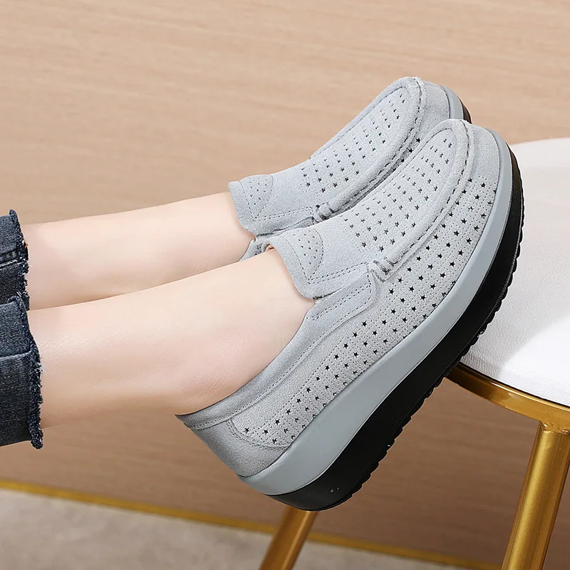 Shoes Woman 2024 Crystal Clogs Platform Female Footwear Modis Casual Sneaker New Rhinestone Creepers Dress Cute Summer Cross Cro