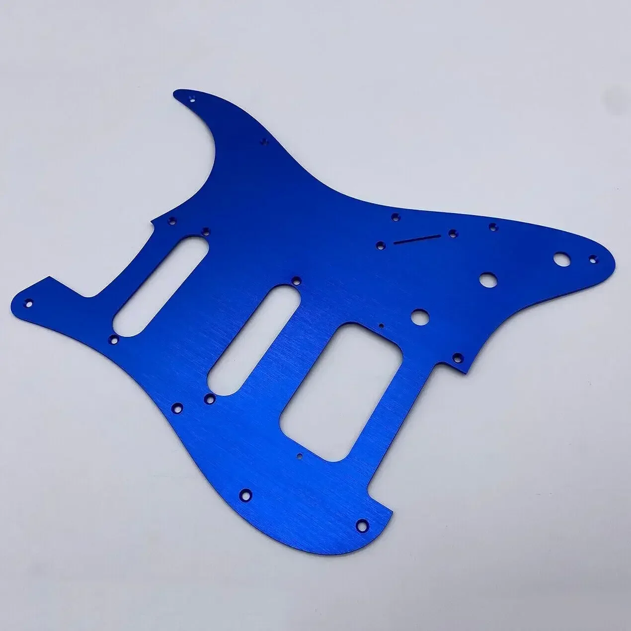 

SSH 11-Hole Aluminum Anodized Guitar Pickguard Set for US/Mexico Standard St - Modern Style Electric Guitar Scratch Plate