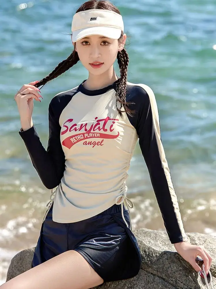 Rash Guard Women Sufing Suit Beach Long Sleeve UV Protection With Pad Lady Swimsuit Short Pant Bathing Wear