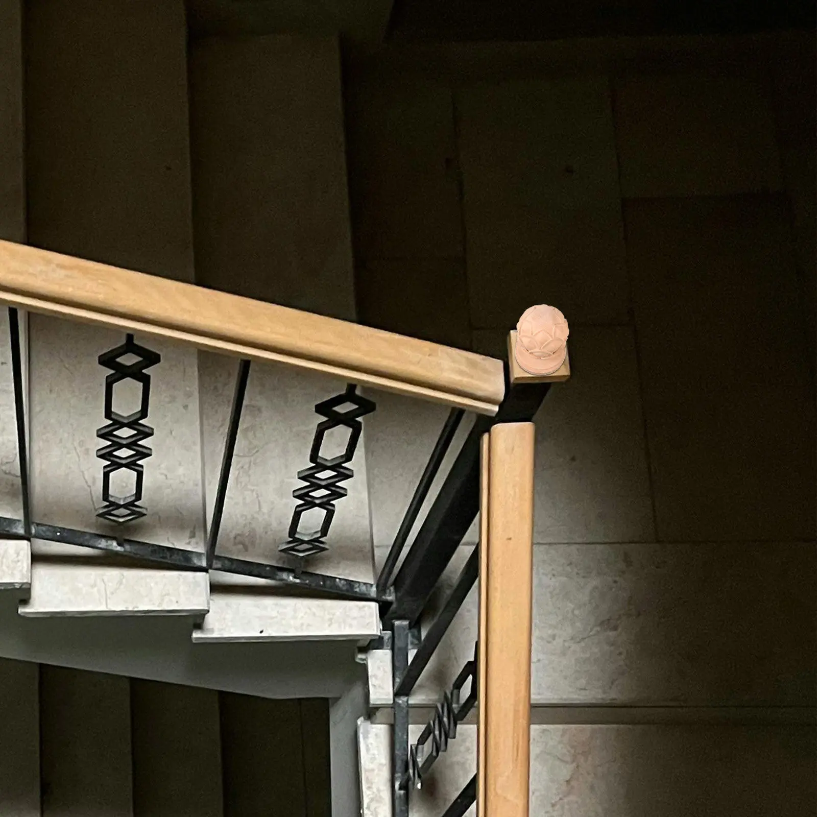 Remate de Escalera de Madera Estilo Europeo, Balustre Tallado Sólido para Interiores del Hogar con Detallada Artesanía Artística