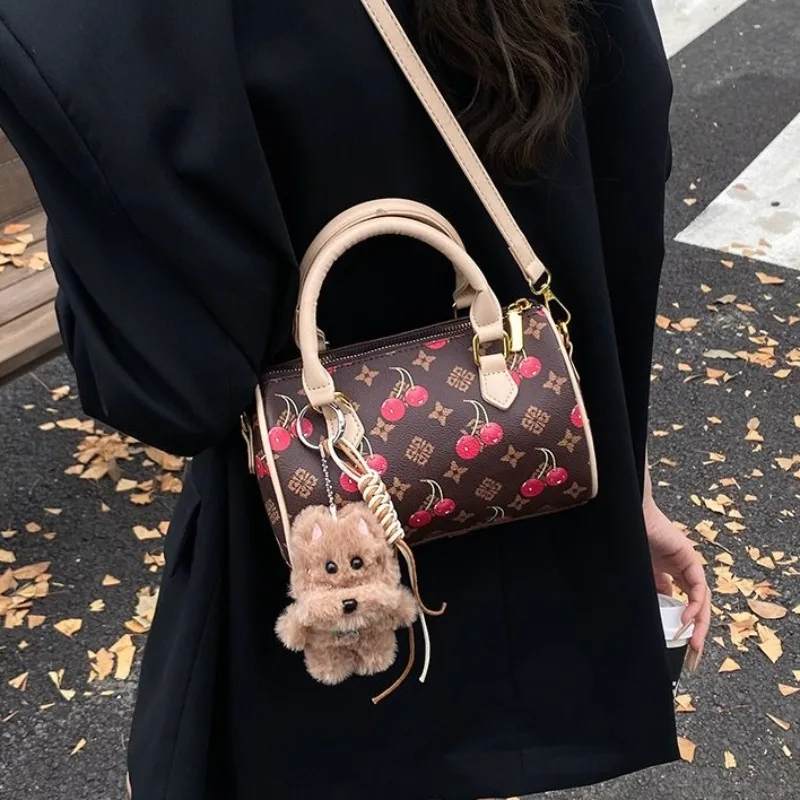 

Unique Underarm Diaper Bag Women's Bag Tote Pool Afternoon Outing Crossbody Exquisite Fashionable Elegant Portable Versatile