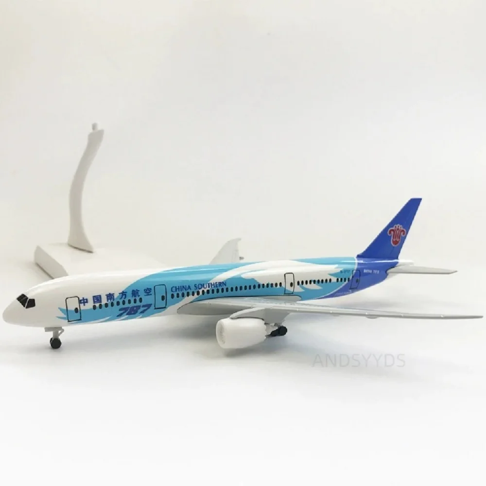 20cm Aircraft China Southern Airlines Boe-ing 787 With Landing Gear B787 Alloy Plane Model For Collection Airplanes Decoration
