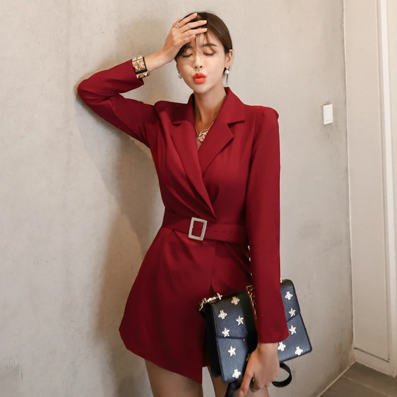 

Elegant Korean Style Women's Dress with Waist-Cinching Belt And Slimming Effect Fashionable Suit Skirt for Ladies