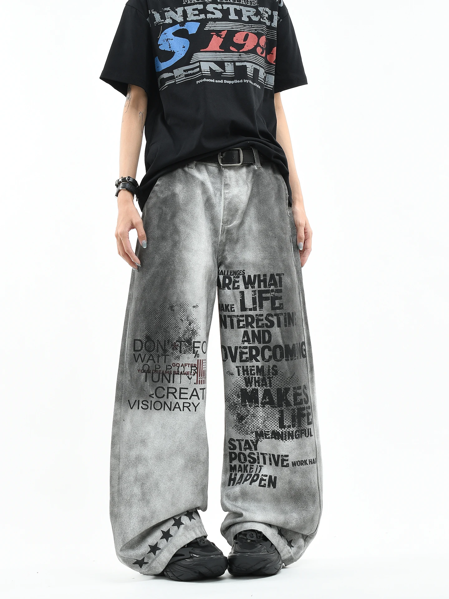 

OV Original Punk Light Wash Distressed Spray Color Dyeing Loose Wide Leg Jeans Men Women Casual Comfortable Cotton Denim