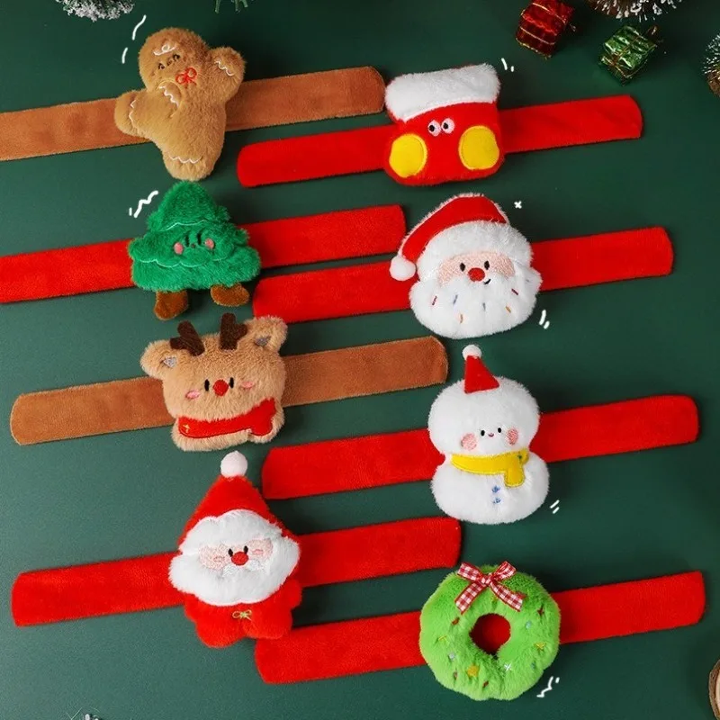 

Plush Santa Claus decorations, cute cartoon bracelets, toys for children as gifts
