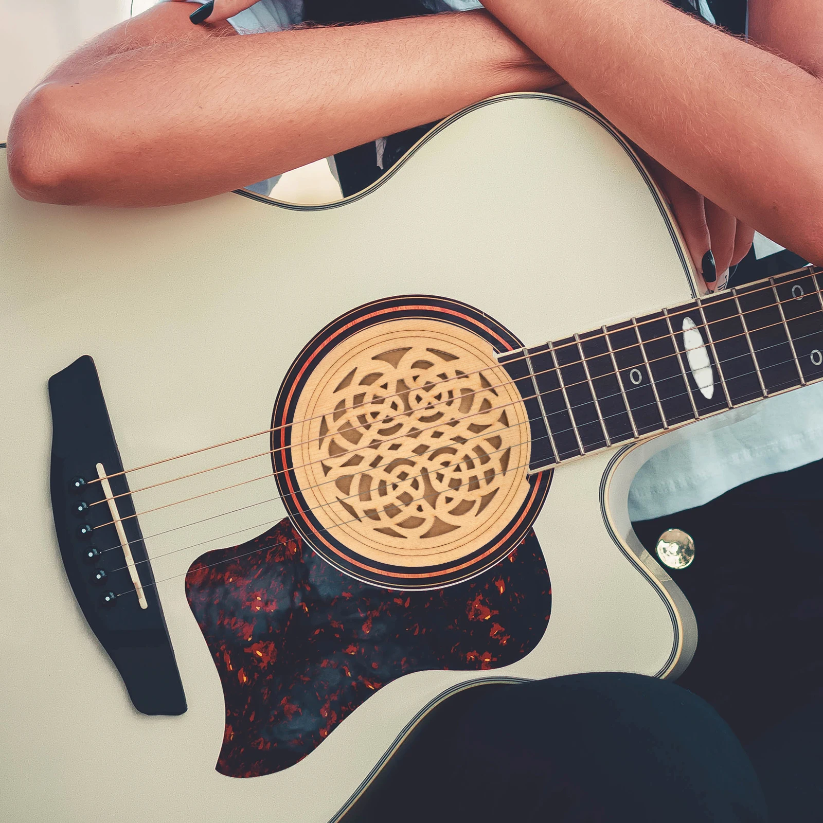 

Wooden Guitar Soundhole Cover Acoustic Sound Hole Dampener Feedback Reducer For Folk Resonator Guitars Lightweight Easy Install
