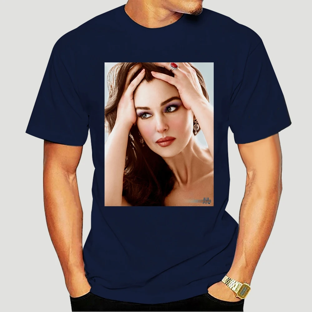 Monica Bellucci T-shirt Monica Bellucci Graphic Casual 100% Cotton Fashion Fun Male Short-Sleeve Oversize Hip Hop Tee Shirts