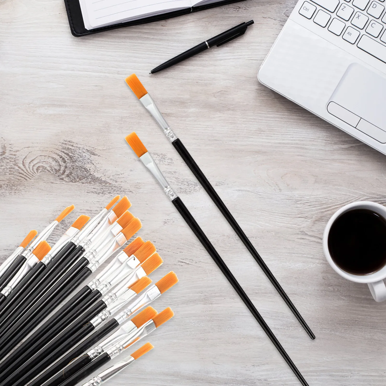 

200Pcs Flat Tip Paintbrushes Nylon Bristles Easy Clean Lightweight for Acrylic Watercolor Oil Painting Art Student Supplies Kit