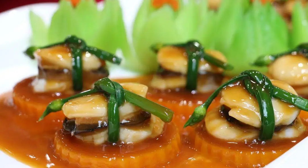 

109mm Short Course Truck Wheel & Tire Set (4PCS) with 12mm/14mm/17mm Hex Bolts for 1/10 TRX Slash