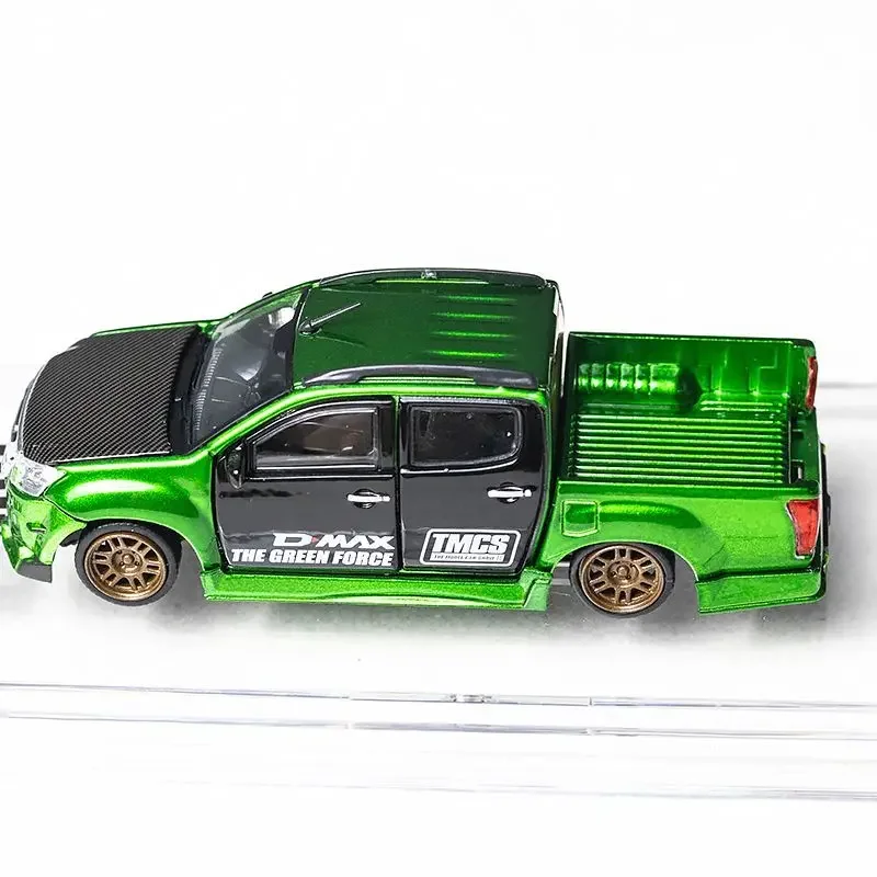 BMC 1:64 D-MAX 2018 بيك اب ماليزيا معرض نموذج سيارة مجموعة محدودة دييكاست ديوراما اللعب #3