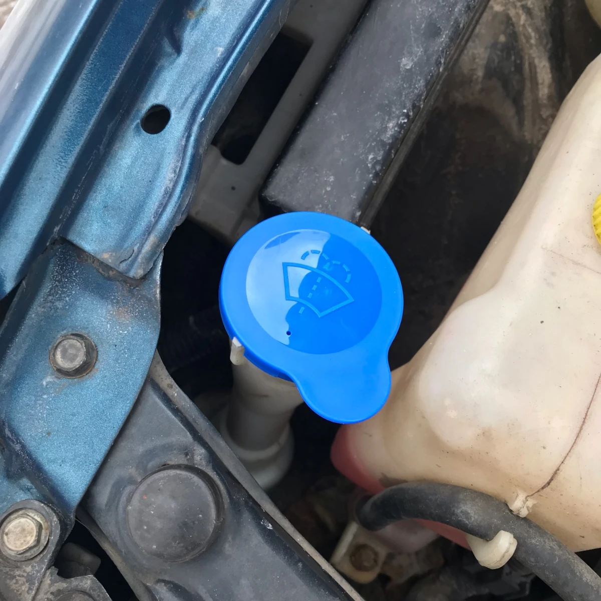 28913JD00A for Nissan Qashqai J10 Windshield Washer Fluid Filler Reservoir Tank Bottle Cover Cap Lid