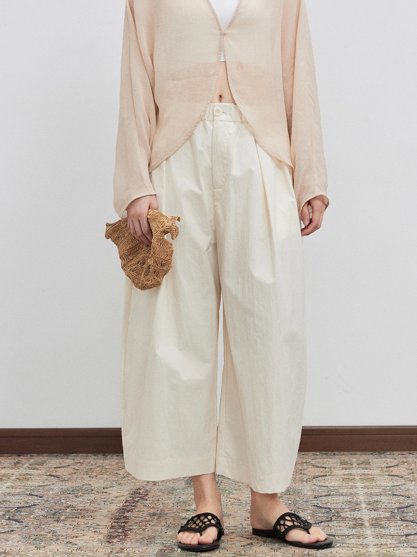 

Women's Cotton-Like Loose Wide Leg Pants Breathable Casual Trousers High Waist Elastic Waist Pleated Lantern Nine-Foot Balloo...