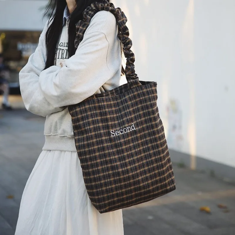 

Simple Elegant Crossbody Bag Office Commuting Business Meeting Female Exquisite Chic Versatile Timeless Stylish Practical