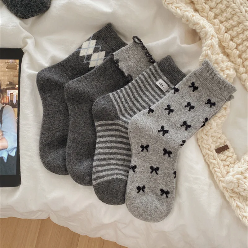 

8 pairs of new warm sweat absorbing mid tube socks for women in autumn winter simple comfortable casual socks