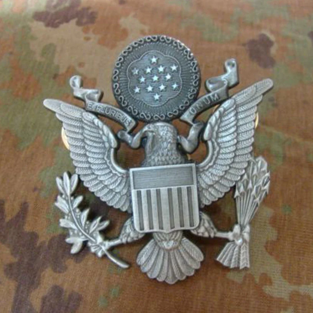 

WWII US ARMY AIRFORCE OFFICER EAGLE WINGS CAP BADGE INSIGNIA PIN COCKADE