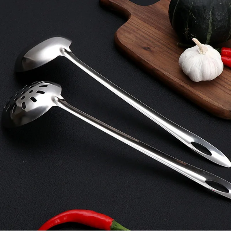 Stainless Steel Kitchen Ladle Creative Slotted Ladle Spoon Soup Ladle for Home Long Handle Separate Spoon Cooking Colander