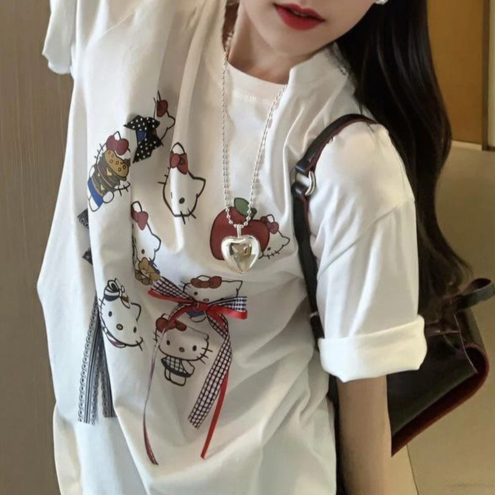 

Sanrio Anime Cartoon Hello Kitty Women's T-Shirt Black Short Sleeved Top, Casual Y2K Cute Summer Student Loose Fashion T-Shirt