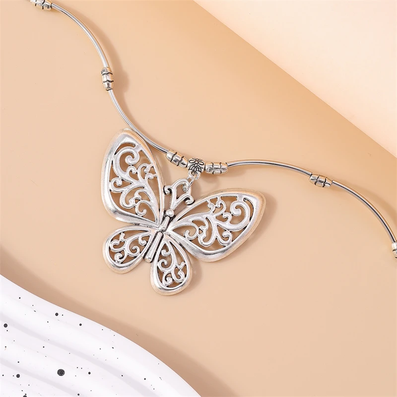 Böhmische Schmetterlings-Halskette für Frauen, Ethnische Legierung Tier-Anhänger-Halskette, Mädchen Party Festival Schmuck Geschenke – Detail 6