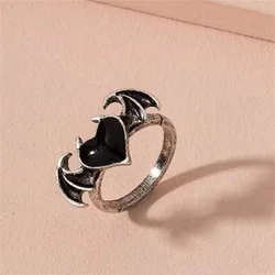 Vintage Angel Wings Black Red Enamel Heart Rings For Women Fashion Evil Demon Wing Love Heart Finger Ring Gothic Party Jewelry