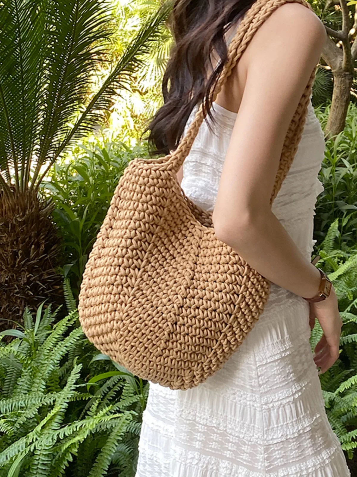 

Minority design woven bag 2023 new handbag shoulder bag Tote bucket bag