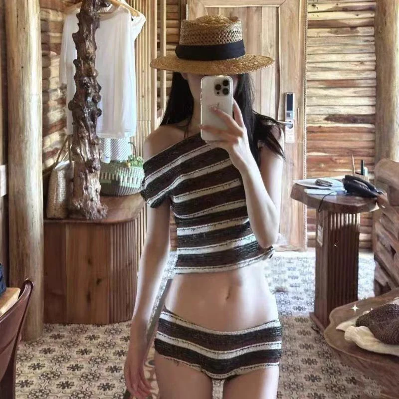

Sexy Stripe Knitted Bikini Korean Sle Island Vaion Swimsuit oulder Baring Two Piece Swimming Costume for Women