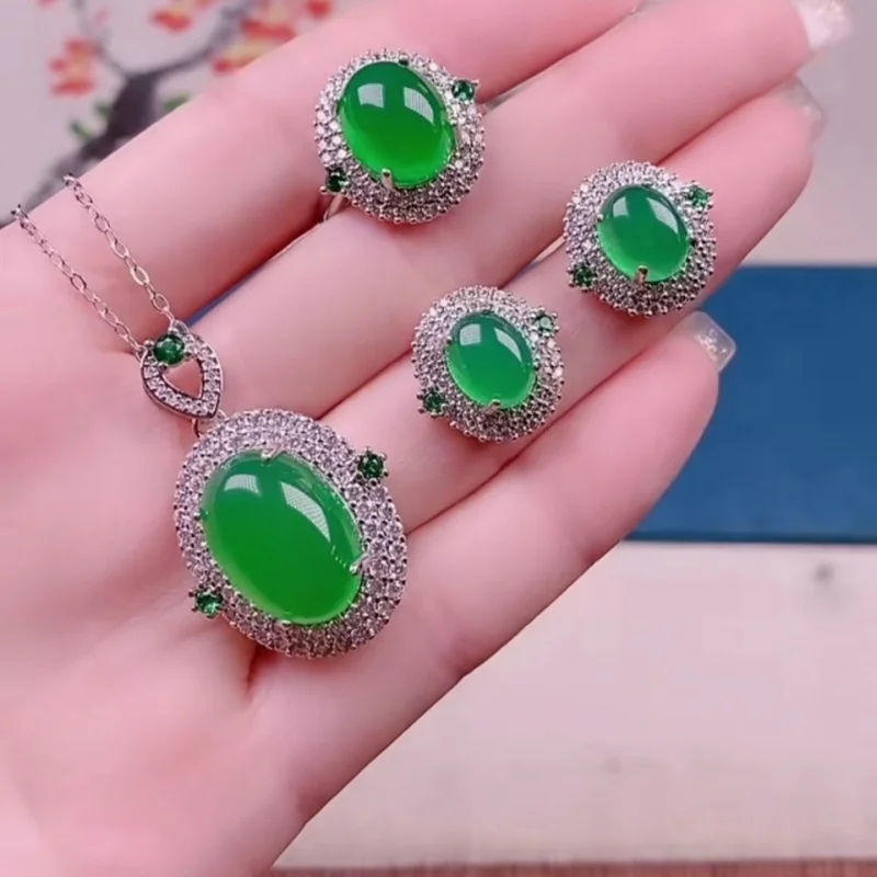 

S925Серебряное инкрустированное овальное изумрудное ожерелье с высокой прозрачностью и халцедоном, серьги-подвески, кольцо, комплект из трех предметов, коллекционный