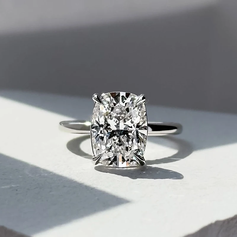 Customizable 14K 18K Gold Engagement Solitaire Ring 1CT 5CT Oval Cushion Cut VVS1 Moissanite/Lab Grown Diamond Engagement Ring