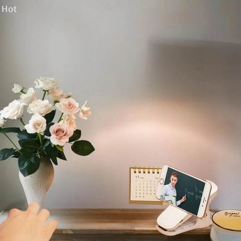

Led Table Lamp USB Rechargeable Night Light With Folding Clamp 3 Modes Dimming Eye Protection Light