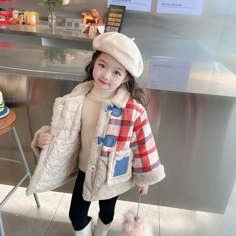 Girls' Winter Jacket 2024 New Children's Foreign Gas Padded Cotton Thickened Rabbit Hair Plaid Cotton Clothing Winter Baby Girl