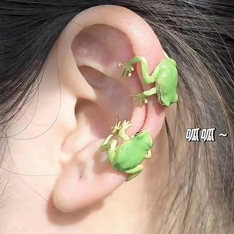 Personality Funny Green Frog Stud Earrings For Women Exaggerated Cute Animal Ear Clip Piercing Ear Aesthetics Y2k Jewelry Gifts