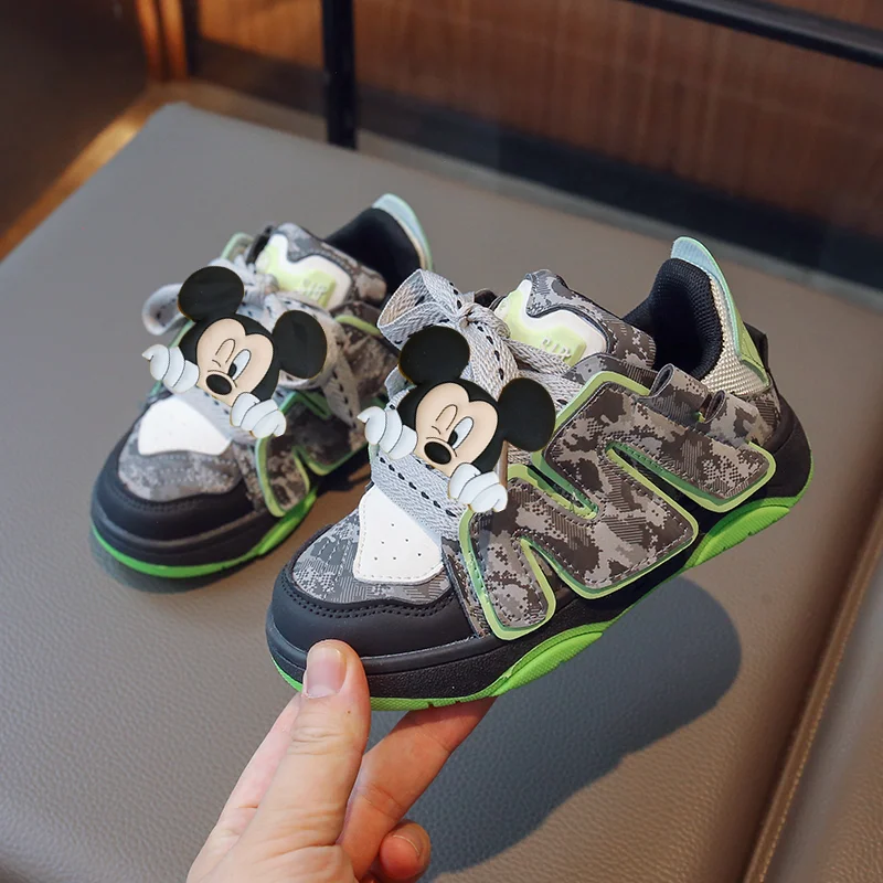 

Stitch Boy Casual Shoes Spring fall Summer New Breathable kids Sports Shoes Fashion Mickey Mouse Minnie Street Dance Board Shoes