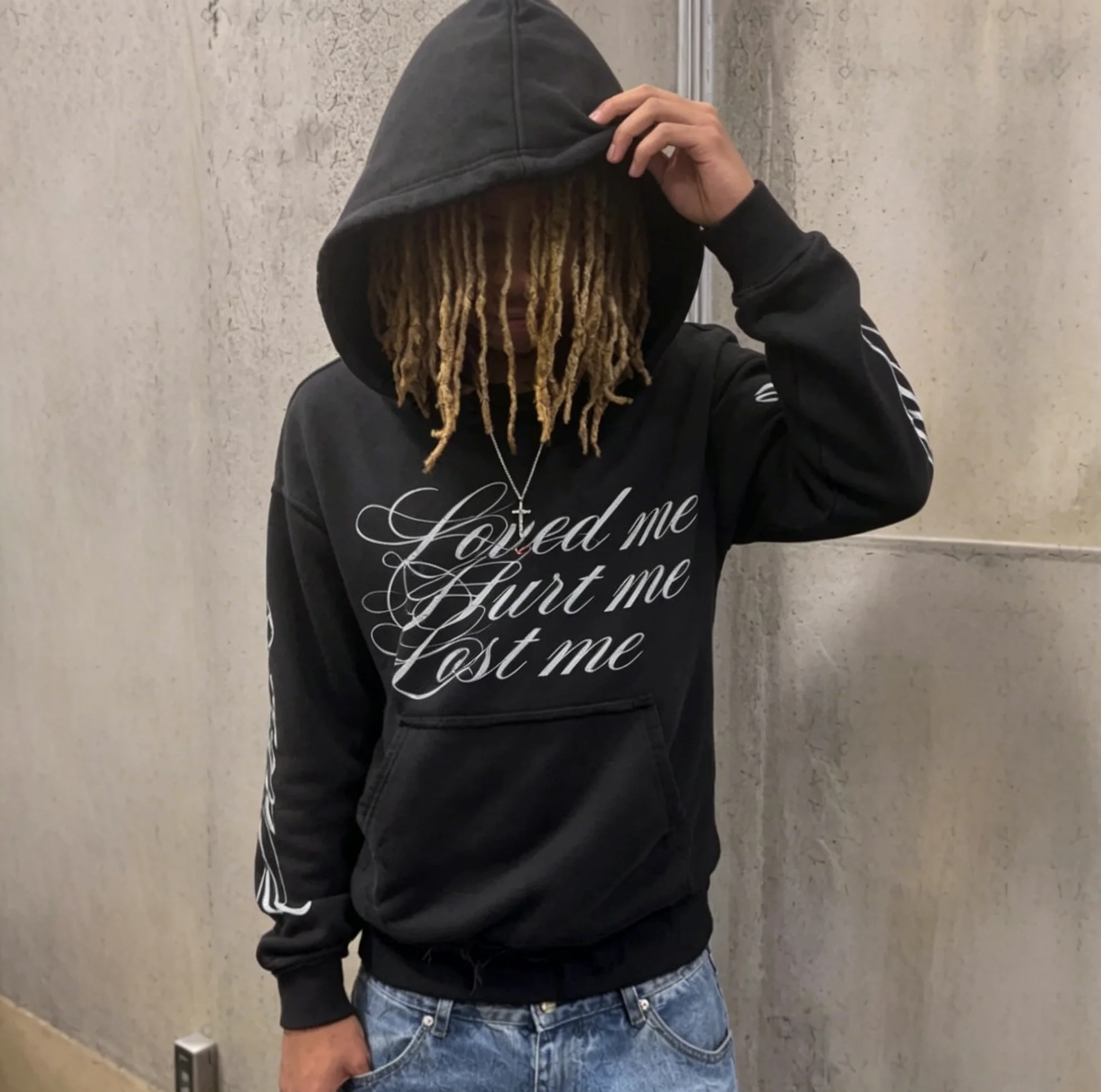 

European and American dark design, hip-hop style, commuting trend, personalized hoodie, men's and women's pullover hoodie