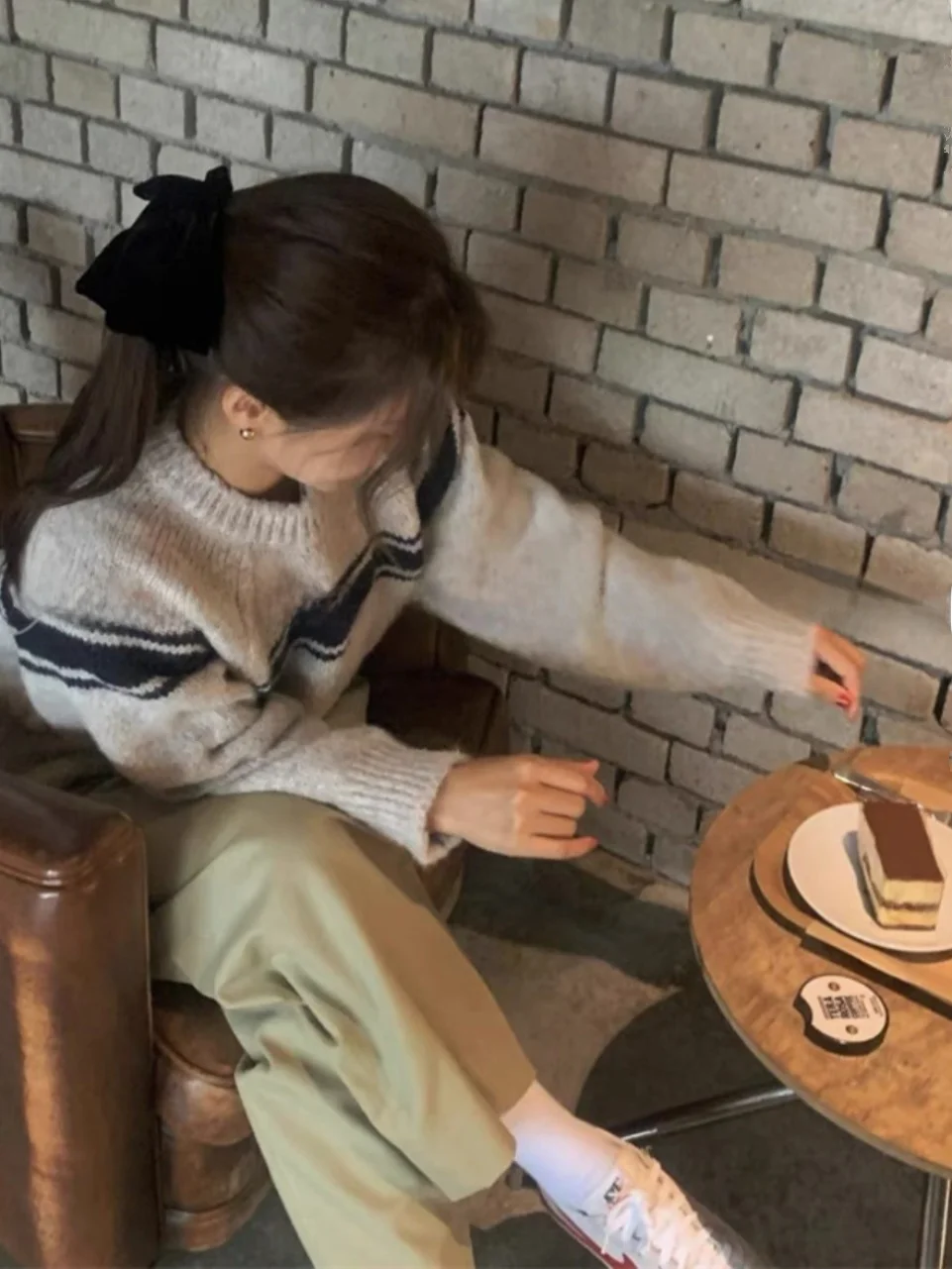 

Зимний повседневный универсальный свитер с круглым вырезом и длинными рукавами из смесовой шерсти, вязаный, в полоску, свободного кроя, для повседневной носки