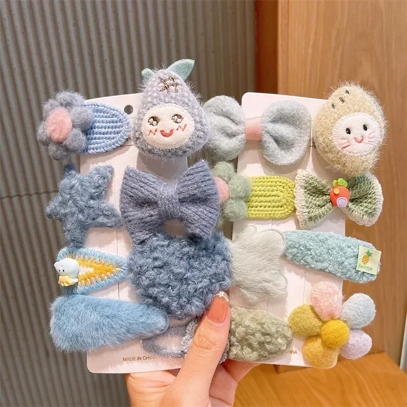 

8pcs/set Winter Kawaii Plush Hair Clips Fluffy Cute Cartoon Side Bang Barrettes for Kids Girl Cute Furry Hair Accessories