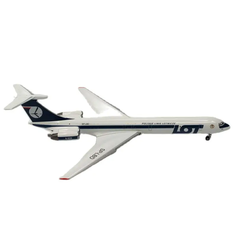 Diecast 1:200 Scale Airplane model  LOT Ilyushin IL-62 Original Model Finished Alloy Simulation Static Collection Toy Gift