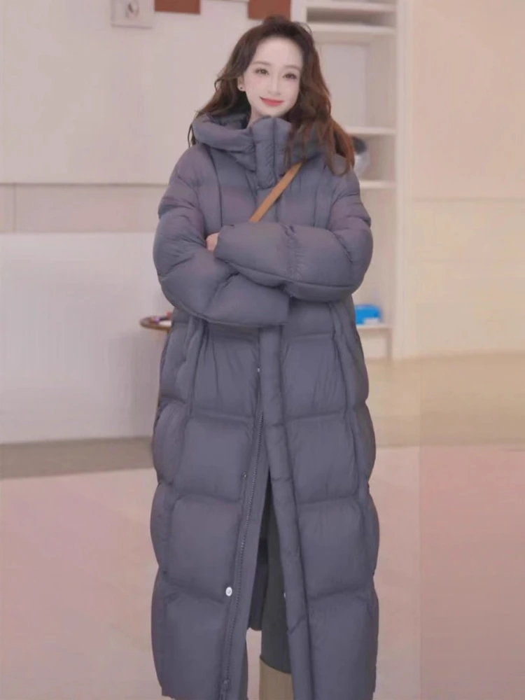 

Long Down Jacket Women Winter Korean Loose Hooded Cold-Resistant Snow Parkas 2025 New Thickened Big Quilt White Duck Puffer Coat