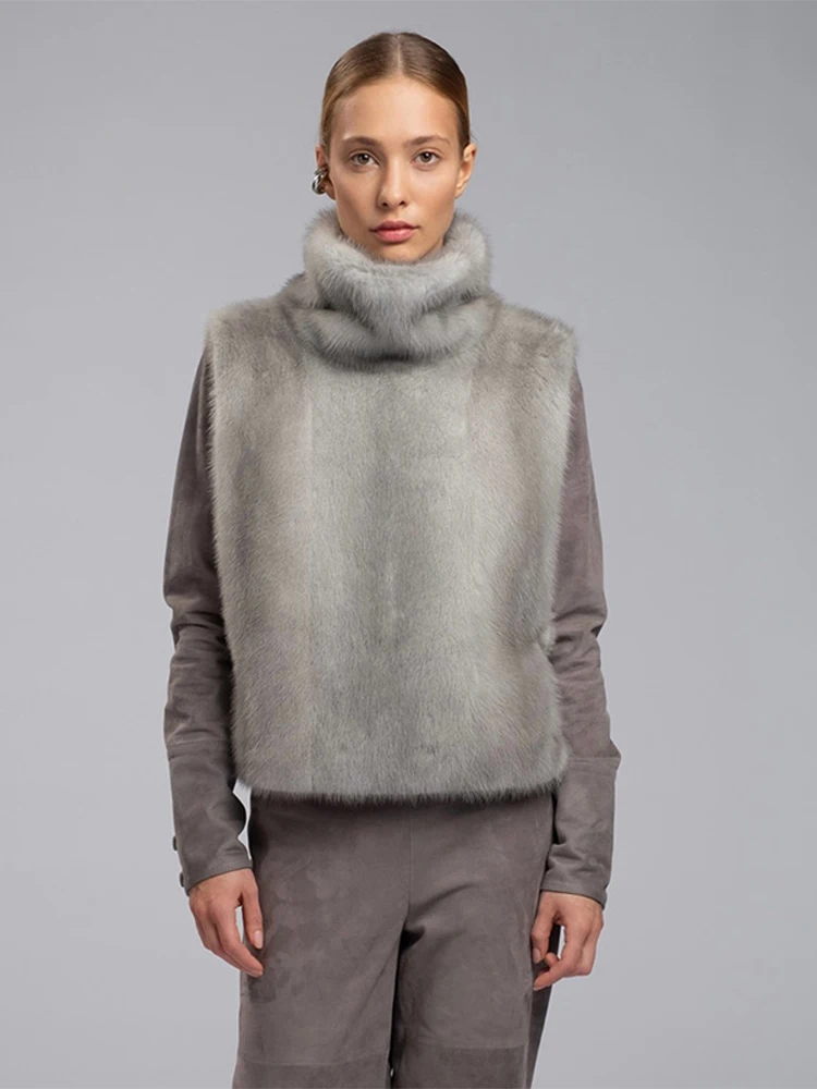 

Plush High Collar Faux Fur Vest Women Fashion Grey Sleeveless Loose Warm Waistcoat Lady 2025 Winter Daily Commute Street Vests