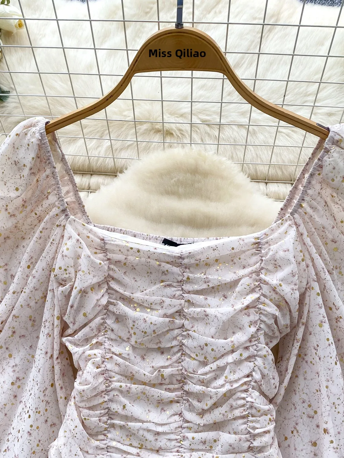 Csa Curta de Chiffon com Estampa Floral e Manga Bufante Estilo Francês para Mulheres Jovens, Respirável para a Temporada d...