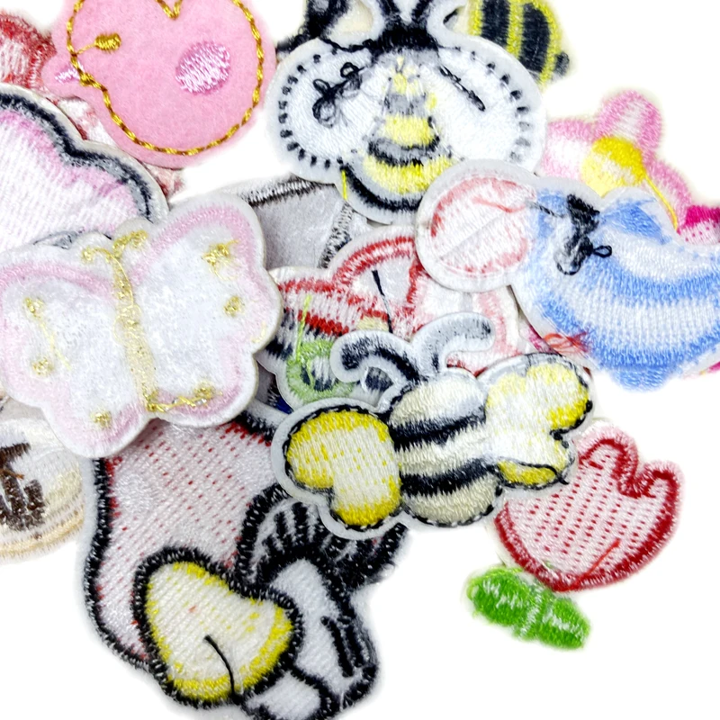 10pcs Lot Cute Patch For Clothing Kids Iron On Bee Flower Clover Strawberry Butterfly Heart Small Bulk Wholesale Pack Embroidery