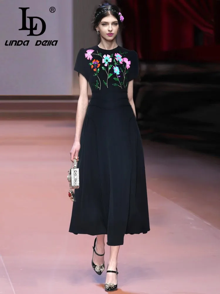 

LD LINDA DELLA Round Neck Short Sleeved Positioning Sequin Embroidered Flower Waist Princess Style Dress, 2025 Summer New Itel