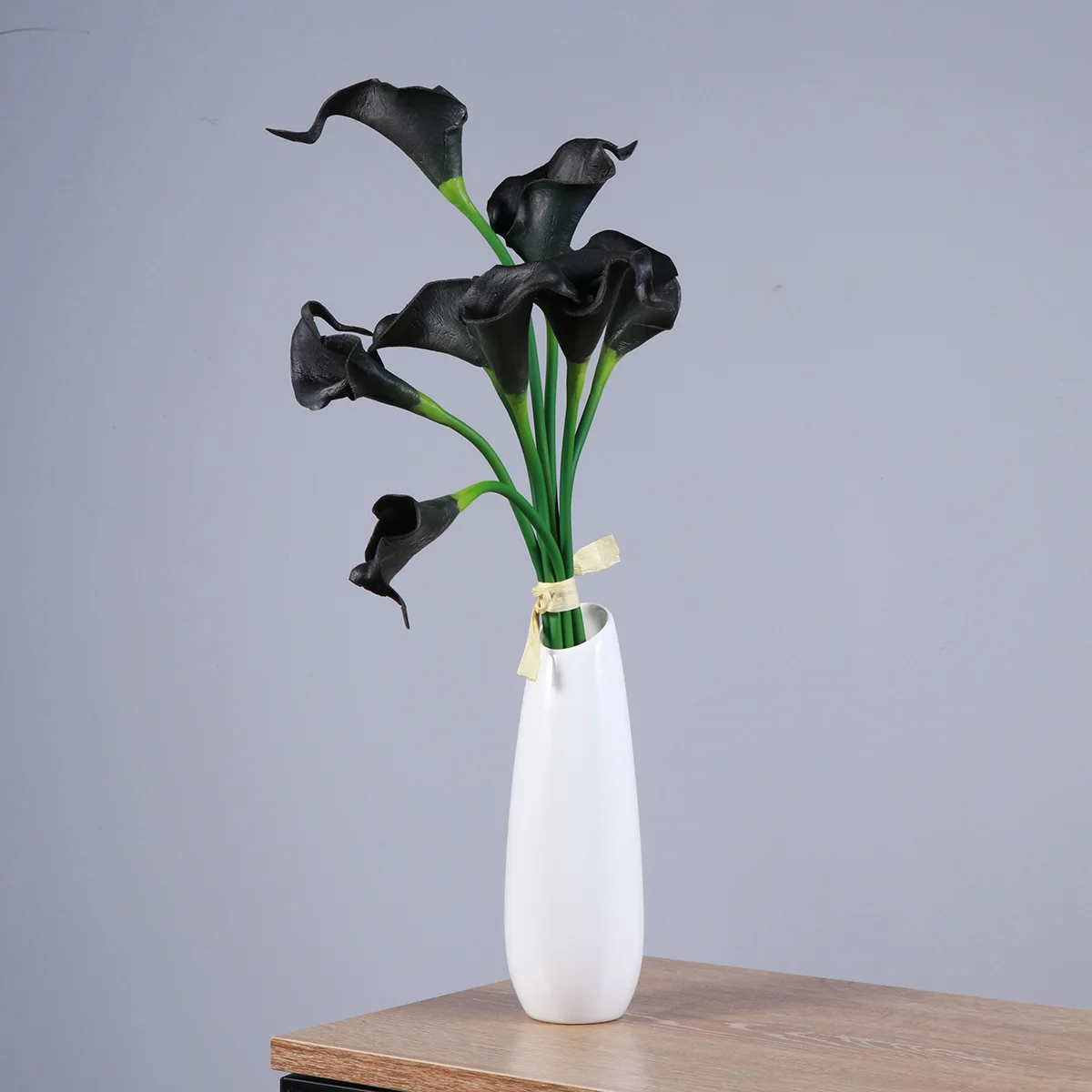 

24Pcs Artificial Calla Lily Real Touch Flowers Black Bridal Wedding Party Decor Bouquet Simulation Fake for Home