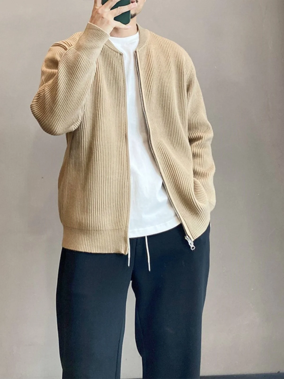 

Весенне-осенний мужской вязаный свитер в британском стиле, приталенный, модный, в полоску, на молнии, с круглым вырезом, с длинными рукавами, молодежная одежда