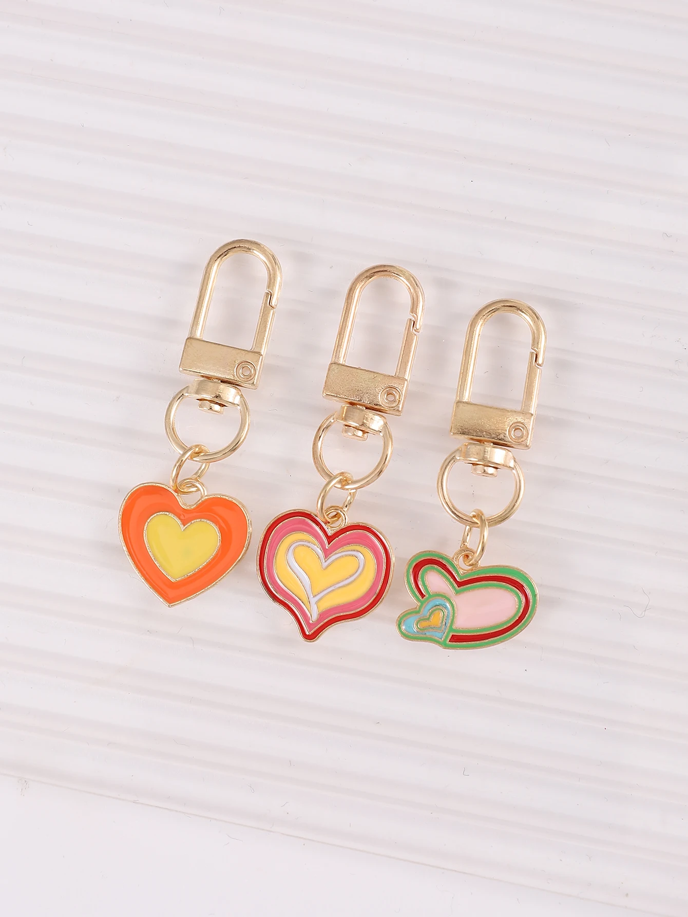 10pcs Candy colored Love Heart Keychain Cute Alloy Drip Oil Pendant Lovers Ornament Bag Purse Charm Accessories Women\'s Day Gift