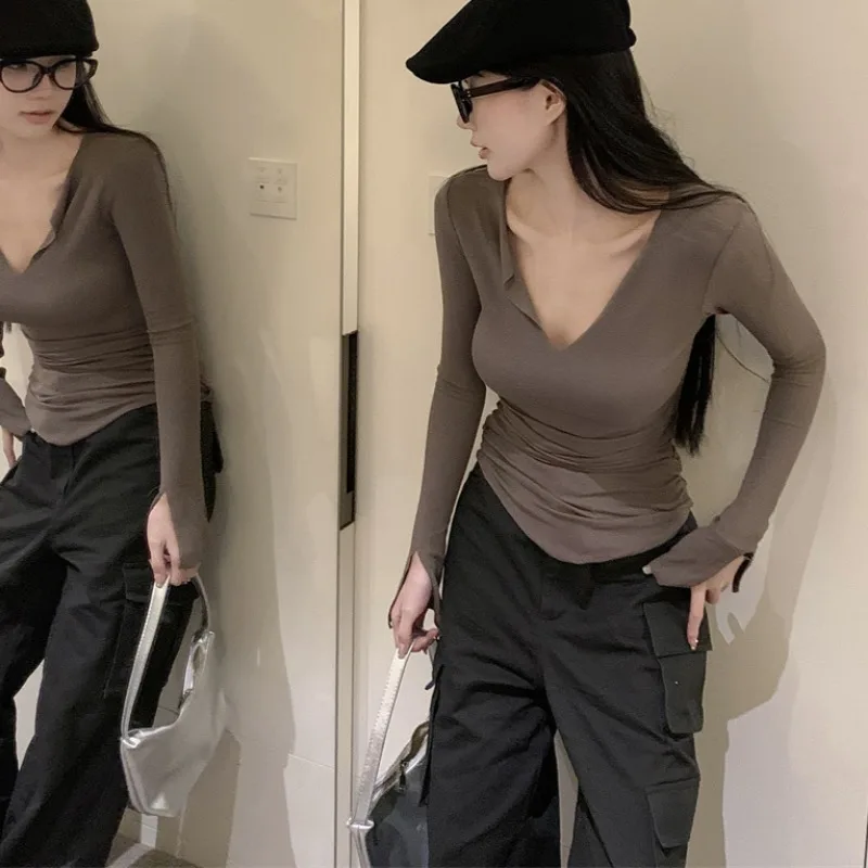 

V-neck Solid Long Sleeve T-shirts Women Autumn Sexy Spicy Girls Slim Fit Tops Simple Leisure All-match Streetwear Korean Style